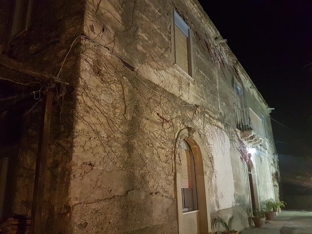 Hotel Il Casale Milazzo Esterno foto
