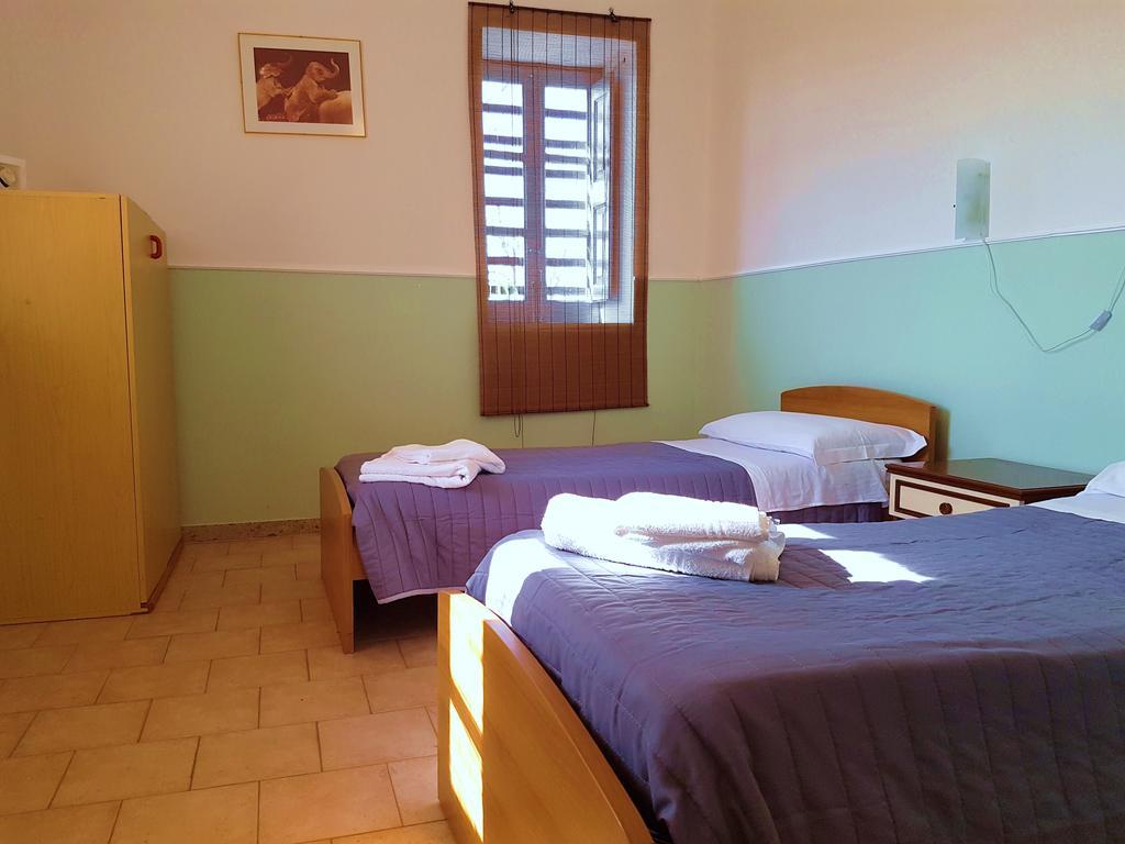 Hotel Il Casale Milazzo Esterno foto